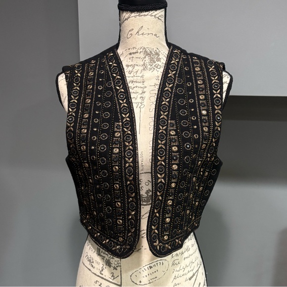 Zara Jackets & Blazers - Zara Black and Gold Textured Vest